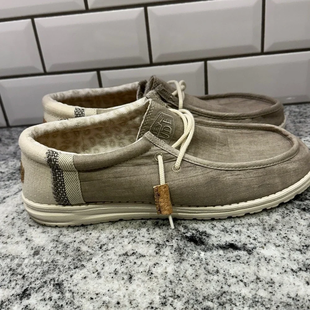 Hey Dude Mens 11 Wally Break Stitch Khaki Tan Slip On Loafer Casual Comfort Boho